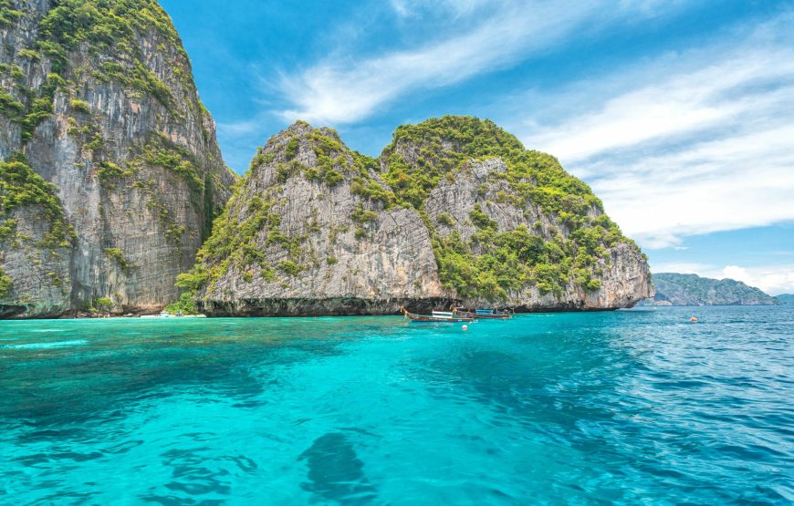 Phi Phi Island tour – Full day speedboat trip