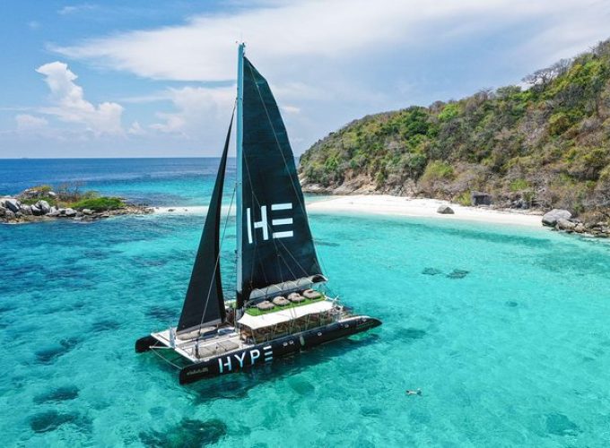 Hype Luxury Boat Trip – Full day