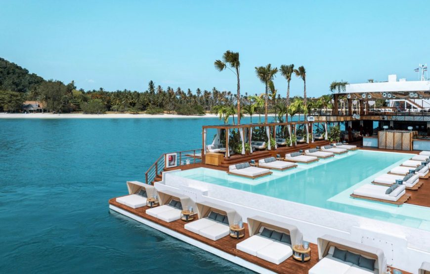 Yona Floating Beach Club – Daypass